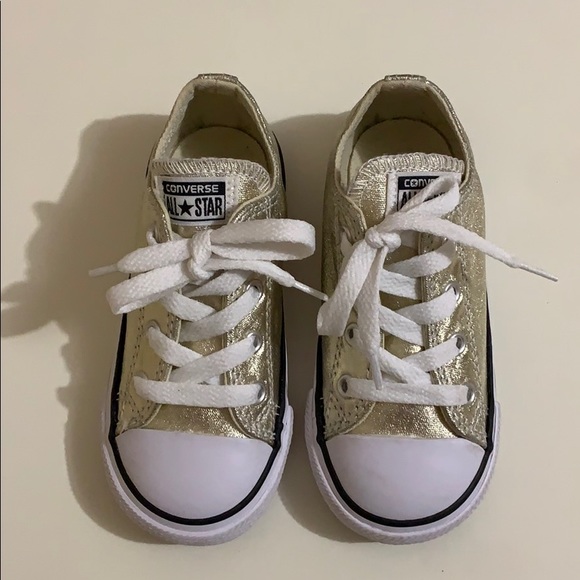 Converse Toddler Shoes. - Picture 5 of 8